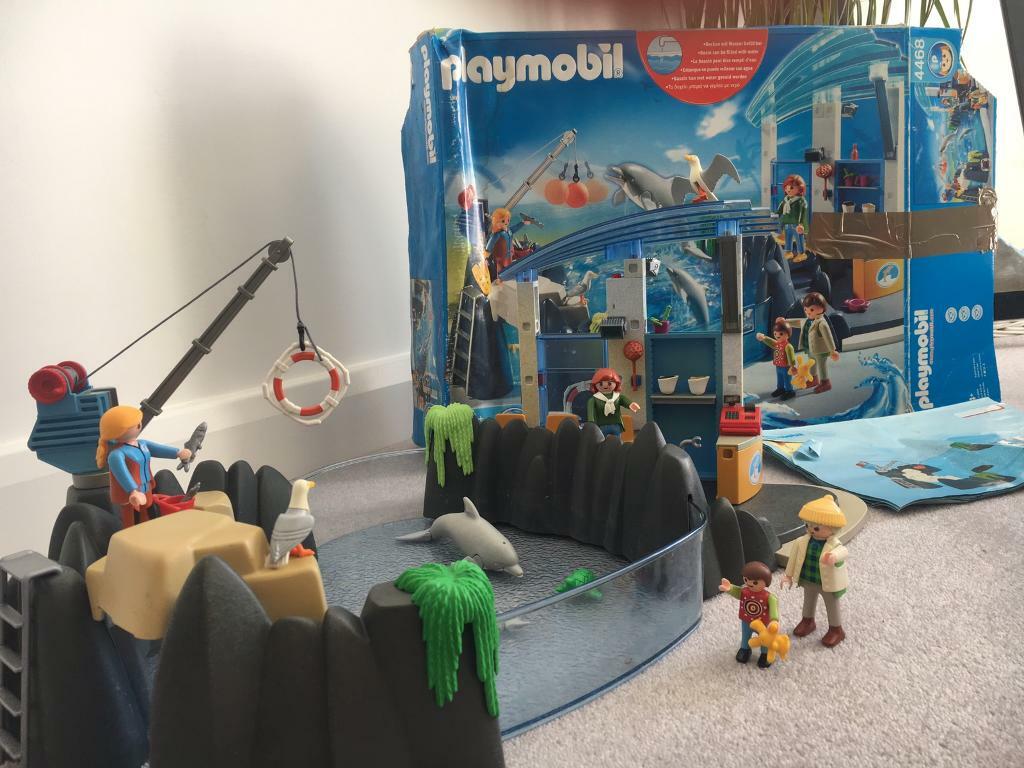playmobil dolphin basin